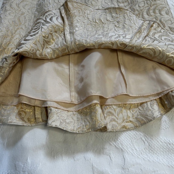 VTG Jones New York Women’s Size 8P 2 Piece Skirt Set Silk & Metallic Old Money - Picture 11 of 15